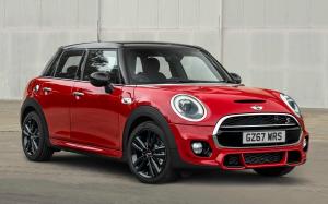 Mini Cooper S Works 210 5-Door 2017 года (UK)